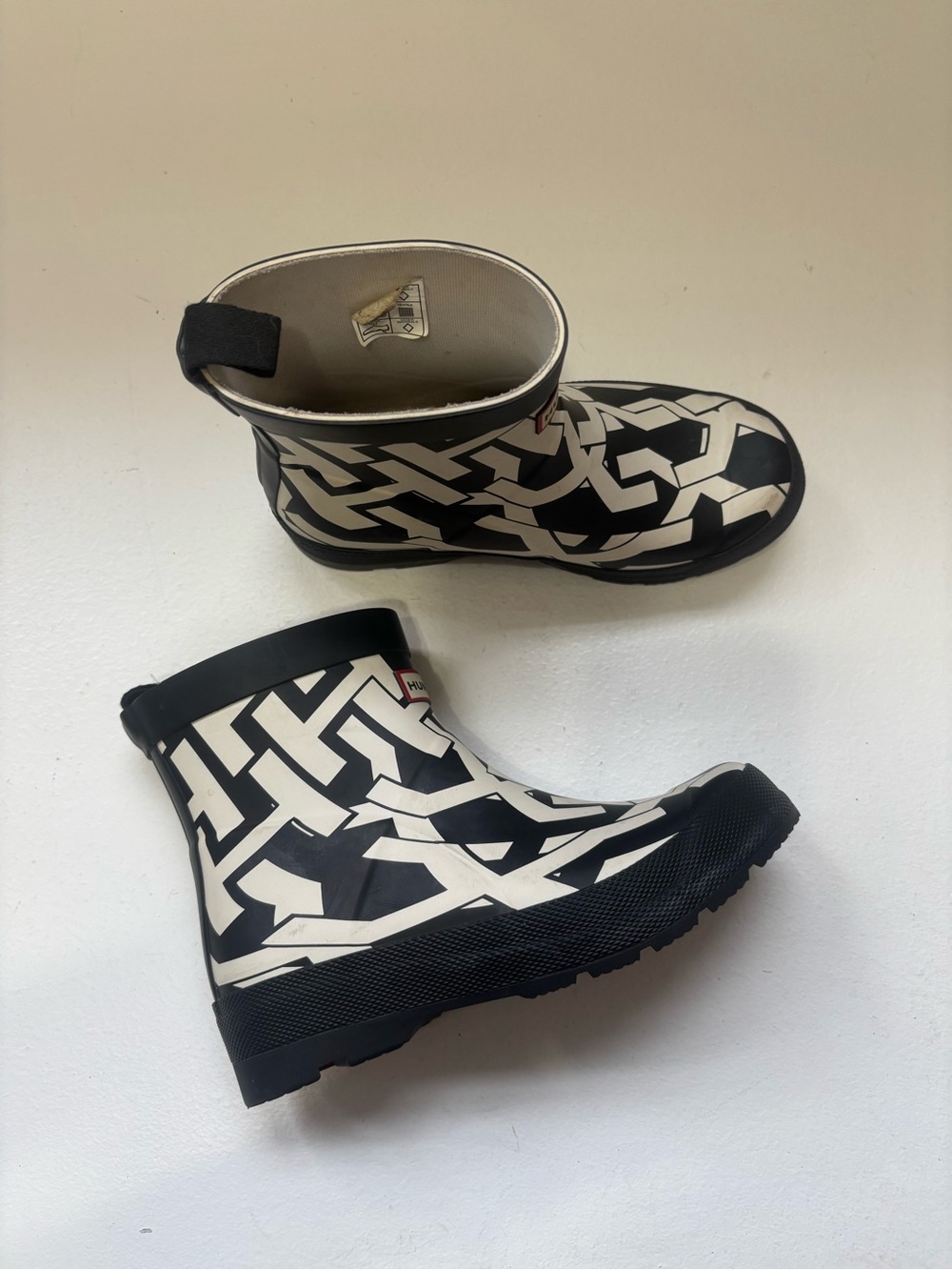 Hunter Play Logo Monogram Waterproof Short Rain Boot Eu 33 boy 2 or girl 3